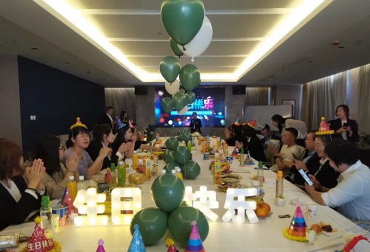 綠意迎春 幸福歡聚！2022第一季度員工生日會(huì)圓滿舉辦